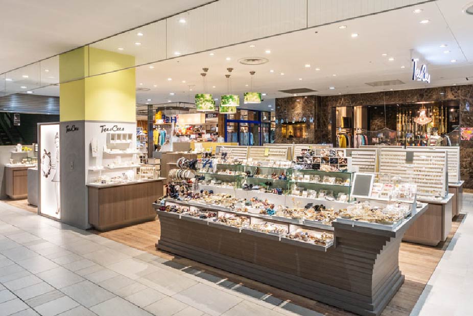 ティーズ シーズ 店舗写真